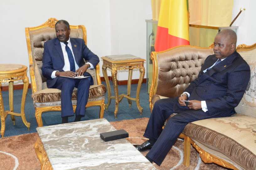 Le Président du Sénat le représentant spécial du secrétaire général des Nations unies pour l'Afrique Centrale